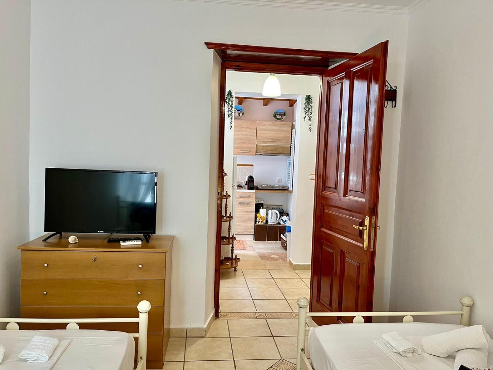Kassandra House Hydra  Buitenkant foto