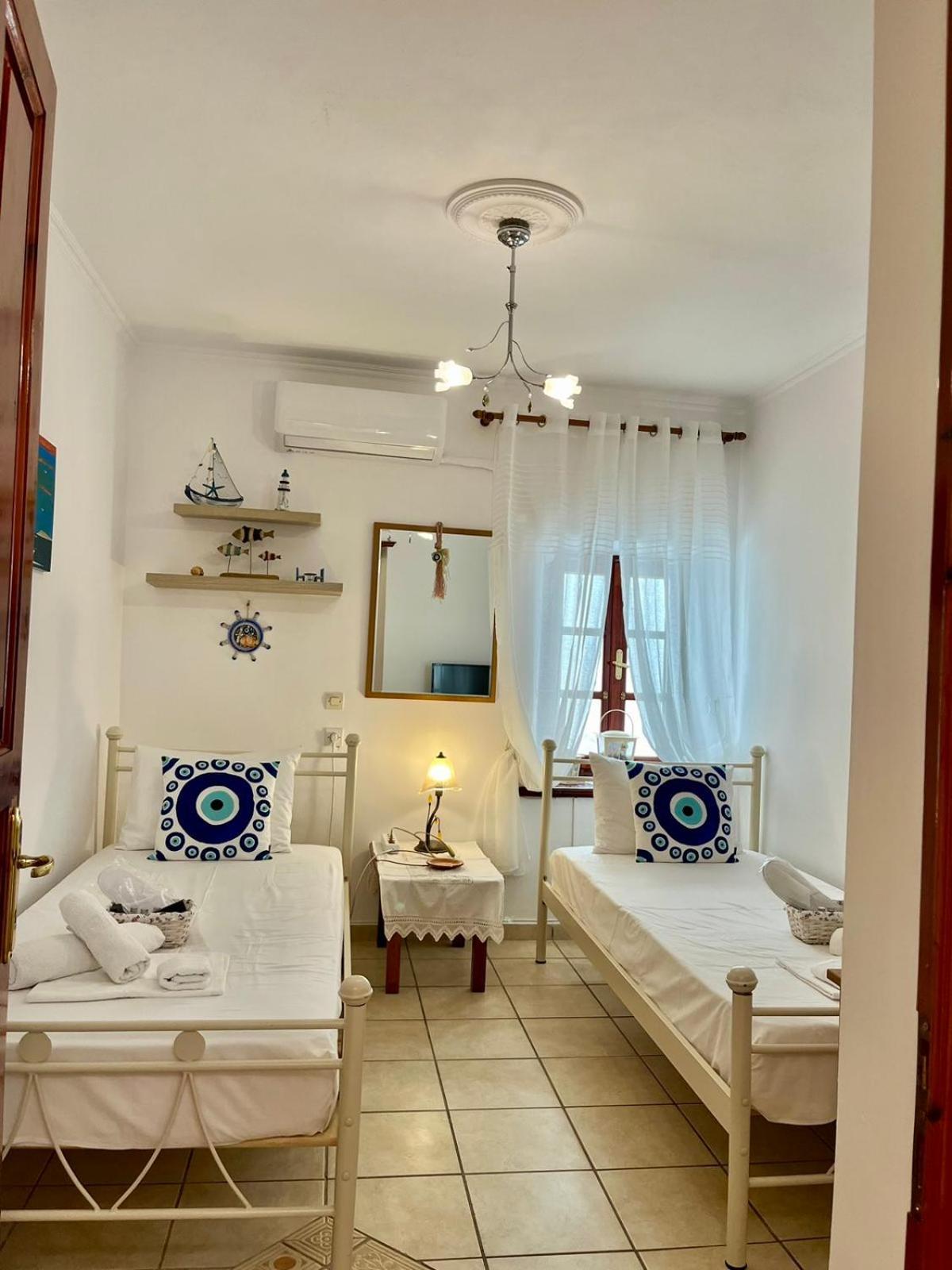 Kassandra House Hydra  Buitenkant foto