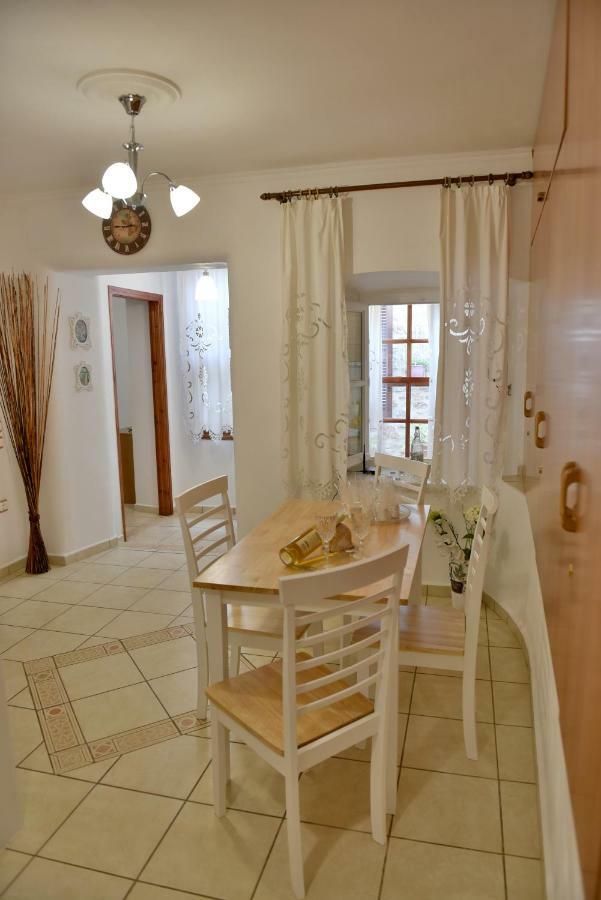Kassandra House Hydra  Buitenkant foto