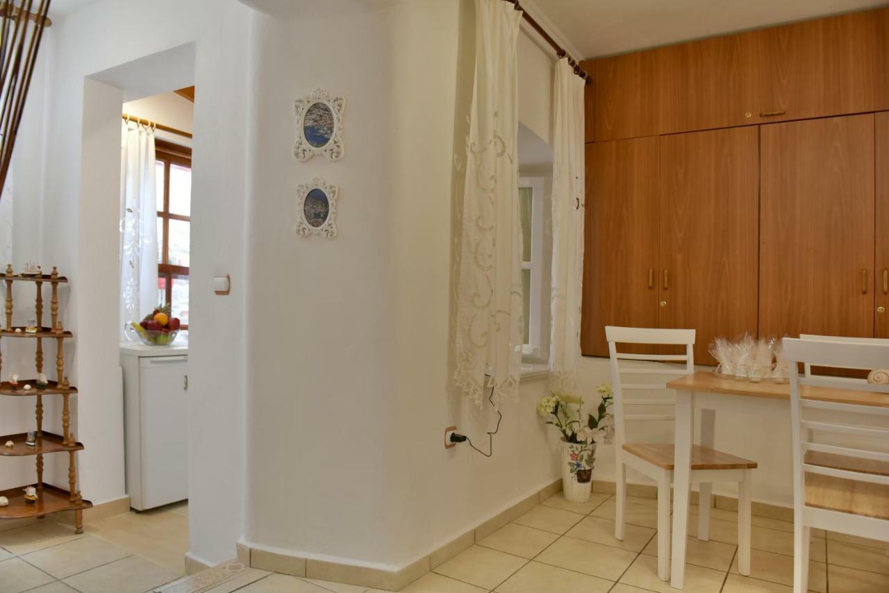 Kassandra House Hydra  Buitenkant foto