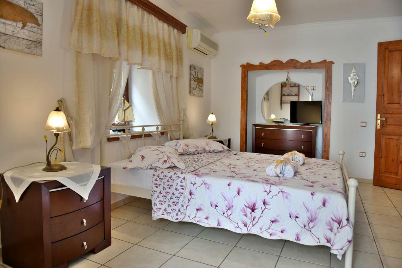 Kassandra House Hydra  Buitenkant foto