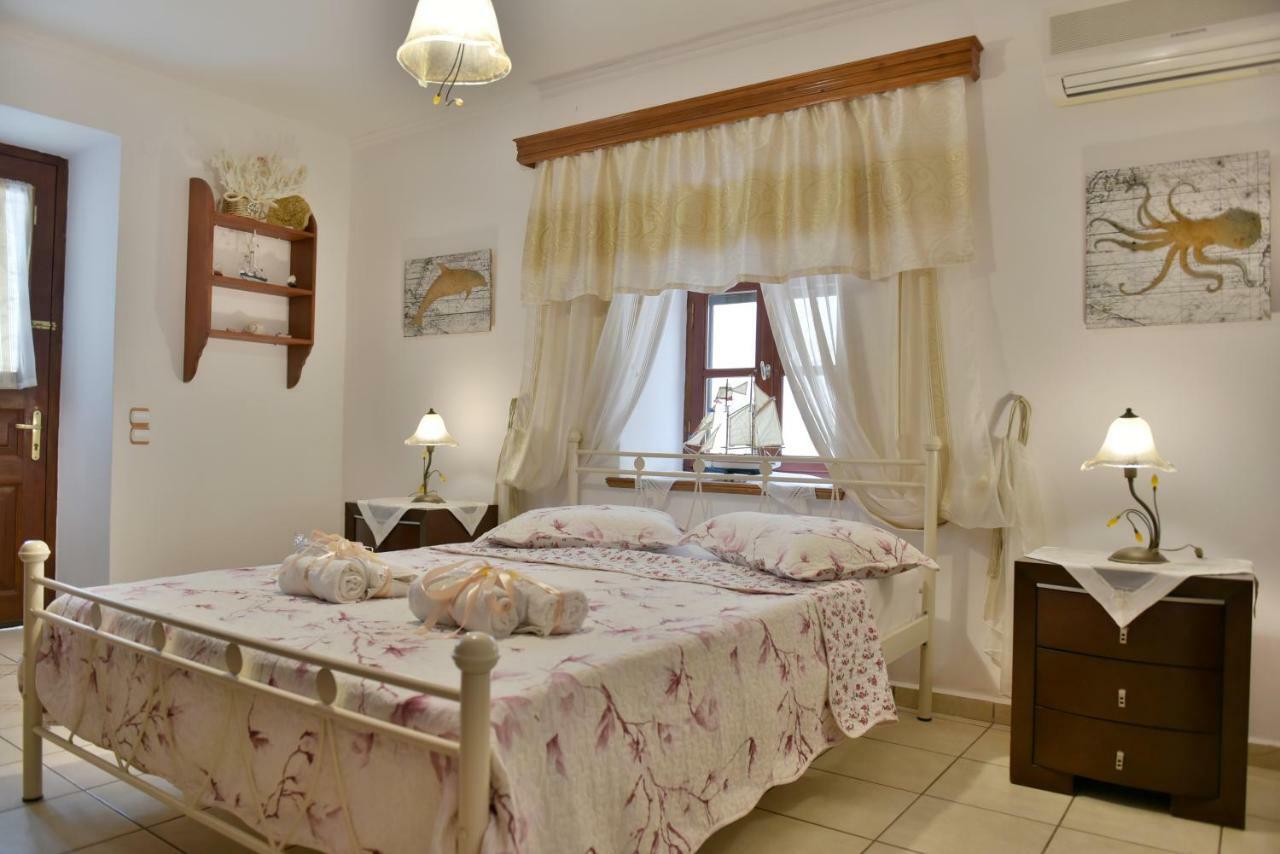 Kassandra House Hydra  Buitenkant foto